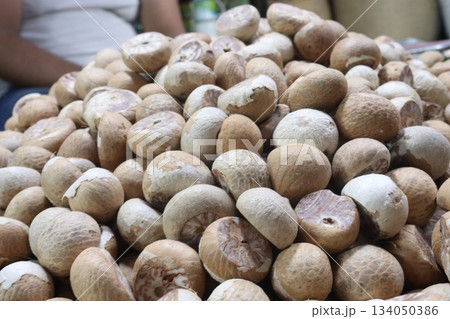 betel nut on shop for sell are cash crops 134050386