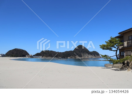 青空と海と 134054426
