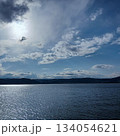空と湖 134054621