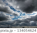 空 134054624