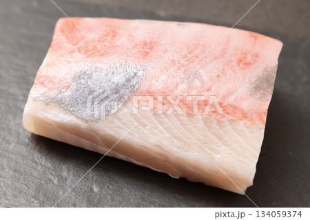美味しいカンパチの刺身 美味しいカンパチの刺身 134059374