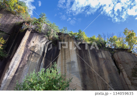 瓜割石庭公園の岩肌 瓜割石庭公園の岩肌 134059635