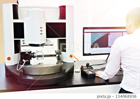 Benchtop multisensor measurement system Benchtop multisensor measurement system 134068936