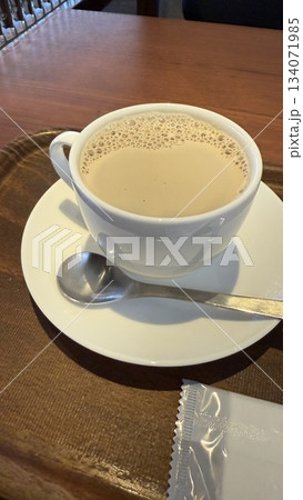 ホテルの朝食 カフェラテ ホテルの朝食 カフェラテ 134071985