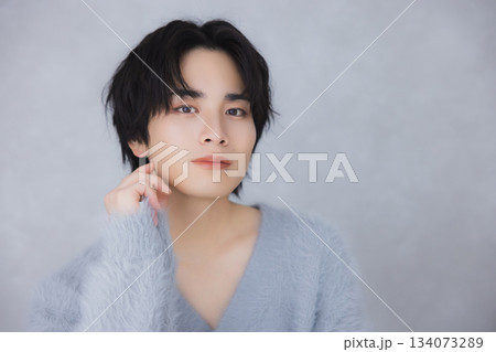 若い男性のポートレート 若い男性のポートレート 134073289