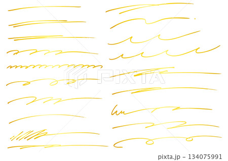 金色の手描きの文字の下の線 アンダーラインセット ベクター 金色の手描きの文字の下の線 アンダーラインセット ベクター 134075991