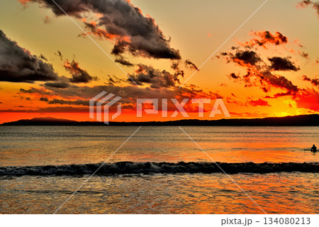 片瀬西浜鵠沼海水浴場からの夕景 134080213