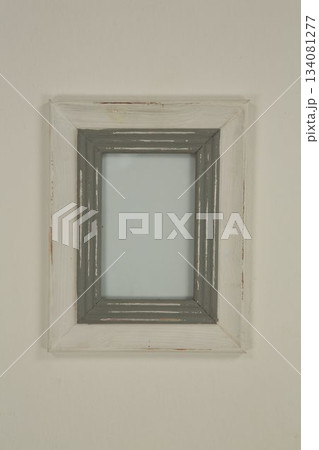 Photo frame outline, Close-up 134081277