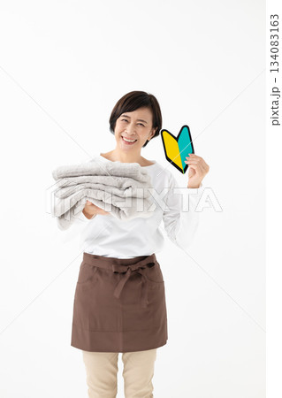 働く女性 134083163