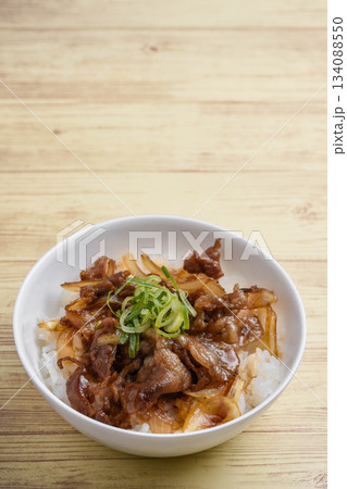 スタミナ回復　豚丼 134088550