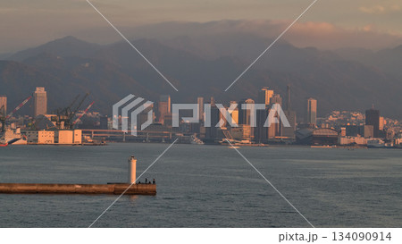 都市風景 朝の神戸港 ウオーターフロント 都市風景 朝の神戸港 ウオーターフロント 134090914