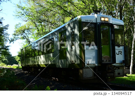 JR山田線樺底踏切付近の風景 134094517