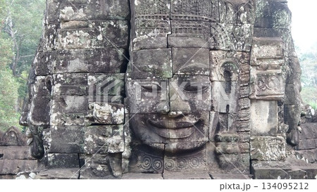 アンコール・トムの彫像 134095212