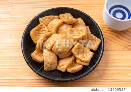 海老せんべい 134095874