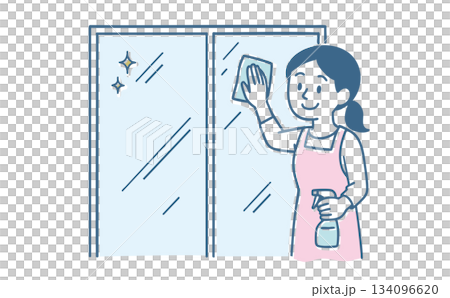 窓拭きをしているママ 134096620