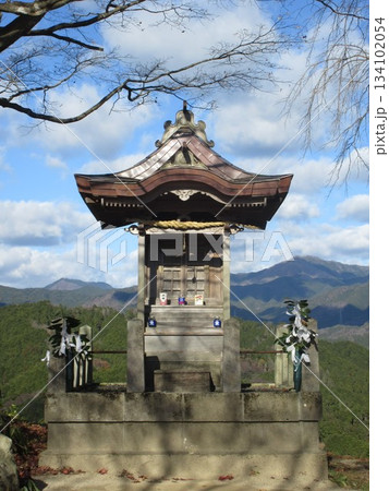 岡山県津山市にあるサムハラ神社のある日詰山山頂にある「若一神社」 岡山県津山市にあるサムハラ神社のある日詰山山頂にある「若一神社」 134102054