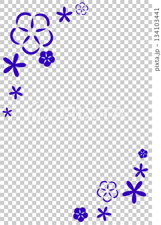紫色の二種類の花のフレーム 134103441