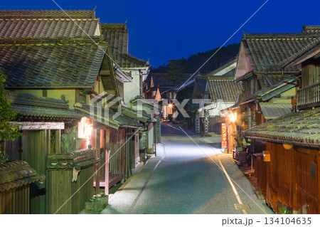 岡山_吹屋ふるさと村の夜景風景 134104635