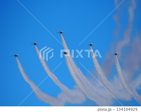 ブリーインパルス編隊飛行 134104929