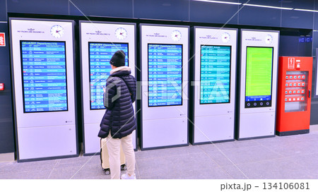 Warsaw, Poland. 28 November 2025. Electronic train timetable located at the Warszawa Zachodnia railway station. 134106081