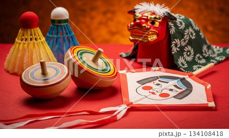 祝い膳を前に振袖姿の女性が座る正月の食卓風景 祝い膳を前に振袖姿の女性が座る正月の食卓風景 134108418