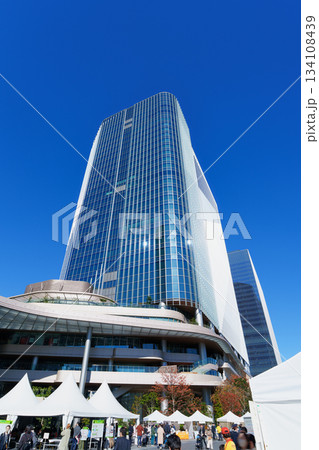 東京　高輪ゲートウェイ駅周辺の風景　TAKANAWA GATEWAY CITY 134108439