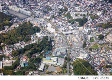 横浜市戸塚区舞岡町付近を空撮 134108530