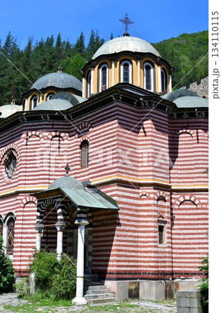 ブルガリア、リラ村、リラの僧院、聖母誕生教会 134110115