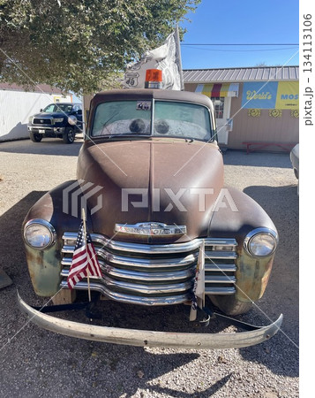 【アリゾナ州】セリグマン 映画『カーズ』の世界とクラシックカー 134113106