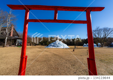 【富士山素材】西湖こおりまつりの樹氷と風景【山梨県】 【富士山素材】西湖こおりまつりの樹氷と風景【山梨県】 134119644