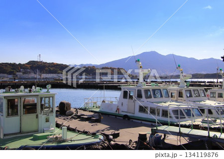 洞海湾と皿倉山 洞海湾と皿倉山 134119876