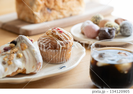 美味しいカップケーキ 134120905