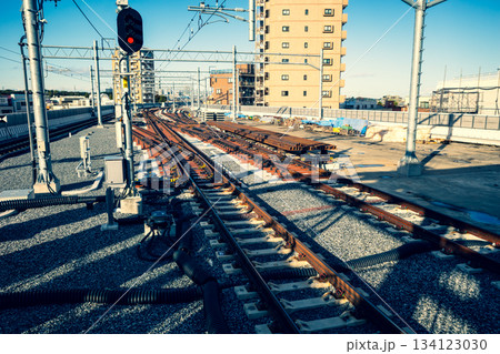 高架橋工事が進む鉄道 東京都 東村山駅周辺 2025.11 c-3 暖色寒色強調 高架橋工事が進む鉄道 東京都 東村山駅周辺 2025.11 c-3 暖色寒色強調 134123030