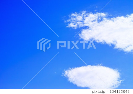 青空と雲イメージ 134125045