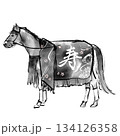 華やかな和風の衣装を身につけた馬の水墨画イラスト　モノクロ　午年　誘導馬　年賀状 134126358