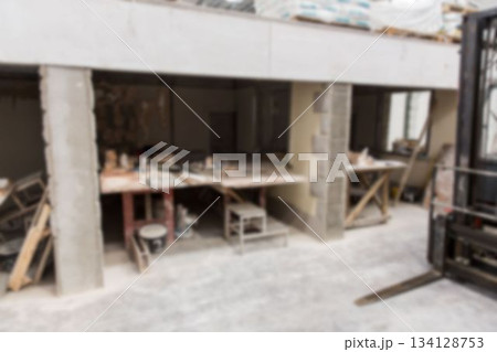 Flat design illustration is showing wooden workbench with tools and paint cans in construction site Flat design illustration is showing wooden workbench with tools and paint cans in construction site 134128753