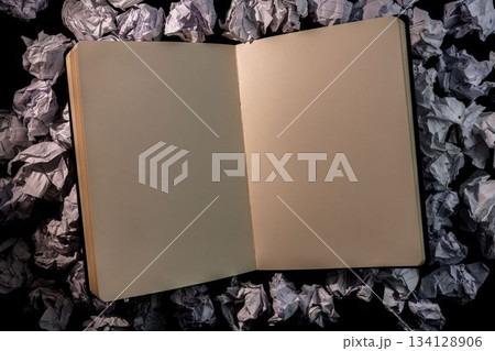 Open blank notepad on paper Open blank notepad on paper 134128906