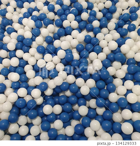 background of white eggs pattern 134129333