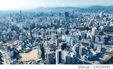 都市の風景ドローン空撮 都市の風景ドローン空撮 134129583