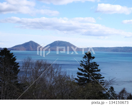 支笏湖の秋の風景 支笏湖の秋の風景 134150673
