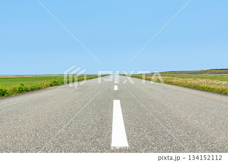 直線道路(イメージ) 直線道路(イメージ) 134152112