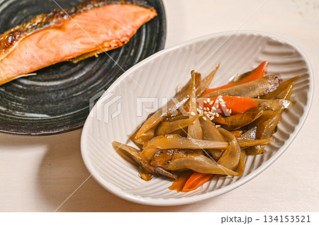 手作りのきんぴらごぼう 手作りのきんぴらごぼう 134153521