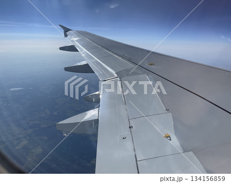 ヘルシンキからミラノへ快適飛行 ヘルシンキからミラノへ快適飛行 134156859