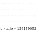 白のクレヨンタッチの図形ラインセット（丸・四角・三角・ハート） 134159052
