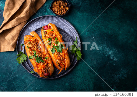 Traditional american street food hot dog 134160391