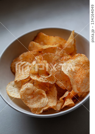 Close up of crispy crackers for an aperitif 134164049