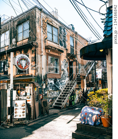 東京 下北沢の路地 東京 下北沢の路地 134166842