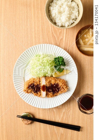トンカツ 134170041