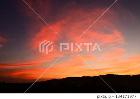 晩秋の夕方 晩秋の夕方 134171977