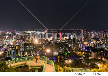 ビーナスブリッジから見る神戸の夜景 ビーナスブリッジから見る神戸の夜景 134176708